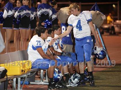 Thumbnail 2 in Crescenta Valley vs. Burbank photogallery.