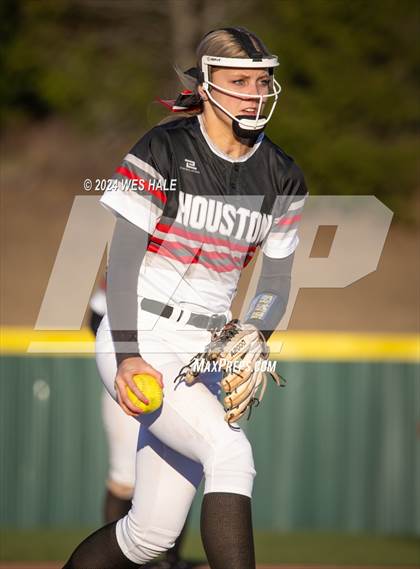 Thumbnail 2 in Houston @ Arlington photogallery.