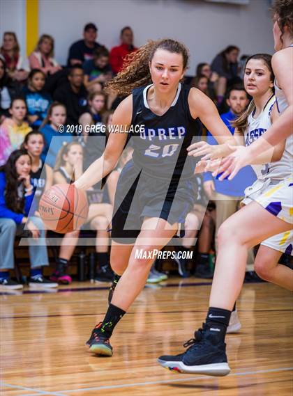 Thumbnail 2 in Lassen vs. University Prep photogallery.