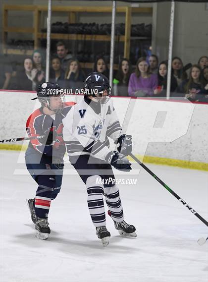 Thumbnail 2 in Valor Christian vs. Kent Denver photogallery.