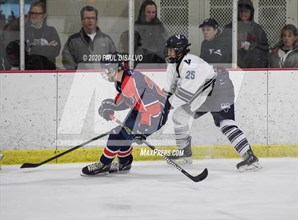 Thumbnail 1 in Valor Christian vs. Kent Denver photogallery.
