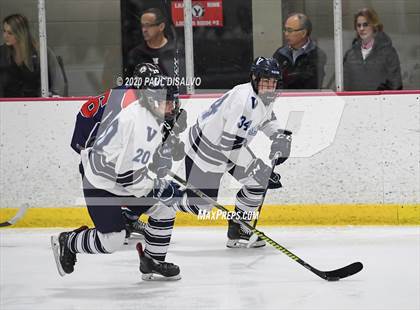 Thumbnail 3 in Valor Christian vs. Kent Denver photogallery.