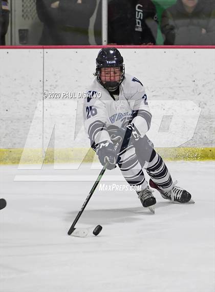 Thumbnail 1 in Valor Christian vs. Kent Denver photogallery.