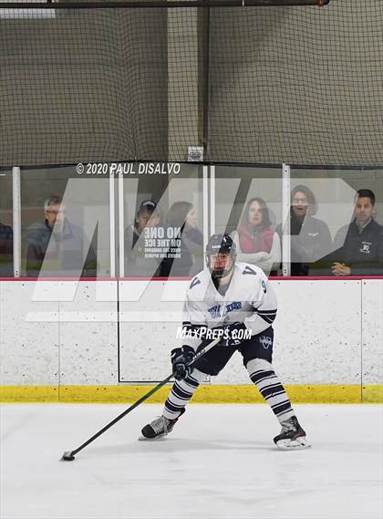 Thumbnail 1 in Valor Christian vs. Kent Denver photogallery.