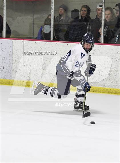 Thumbnail 2 in Valor Christian vs. Kent Denver photogallery.