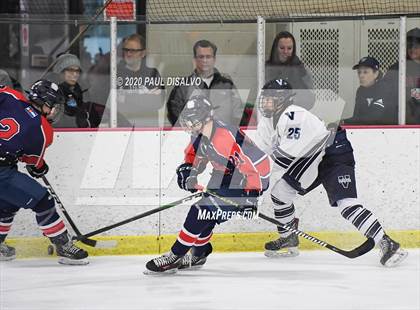 Thumbnail 2 in Valor Christian vs. Kent Denver photogallery.