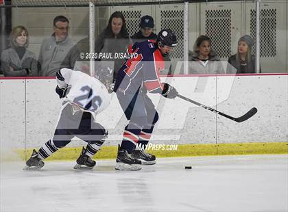 Thumbnail 2 in Valor Christian vs. Kent Denver photogallery.