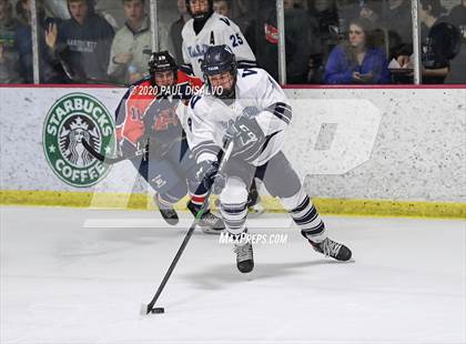 Thumbnail 2 in Valor Christian vs. Kent Denver photogallery.