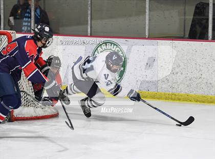 Thumbnail 2 in Valor Christian vs. Kent Denver photogallery.