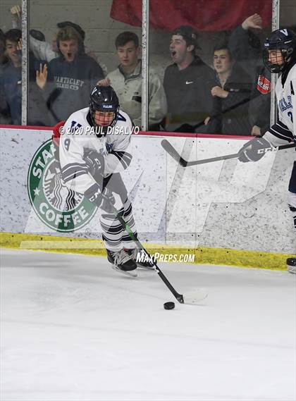 Thumbnail 1 in Valor Christian vs. Kent Denver photogallery.