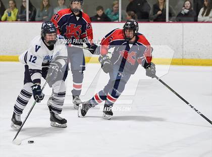 Thumbnail 3 in Valor Christian vs. Kent Denver photogallery.