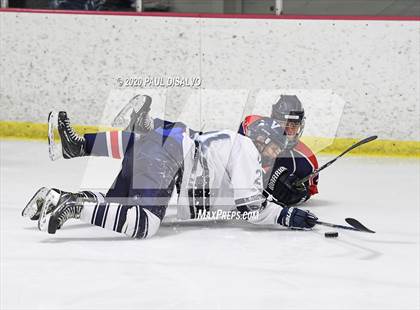Thumbnail 3 in Valor Christian vs. Kent Denver photogallery.