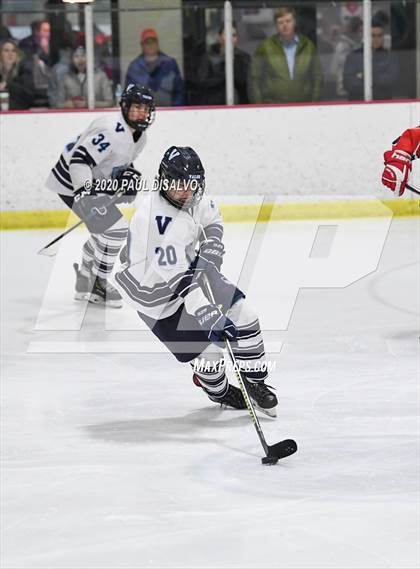 Thumbnail 1 in Valor Christian vs. Kent Denver photogallery.