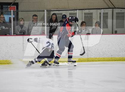 Thumbnail 1 in Valor Christian vs. Kent Denver photogallery.