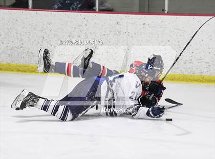 Thumbnail 2 in Valor Christian vs. Kent Denver photogallery.