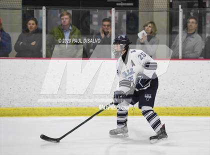 Thumbnail 1 in Valor Christian vs. Kent Denver photogallery.