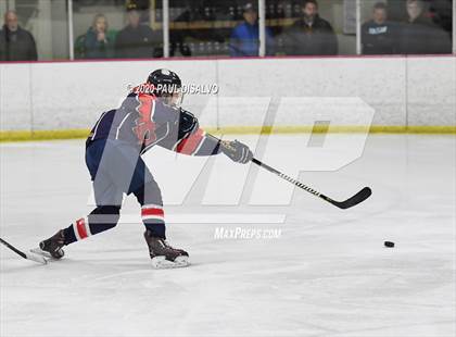 Thumbnail 2 in Valor Christian vs. Kent Denver photogallery.