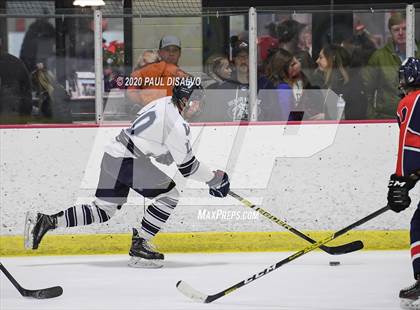 Thumbnail 2 in Valor Christian vs. Kent Denver photogallery.