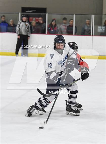 Thumbnail 2 in Valor Christian vs. Kent Denver photogallery.