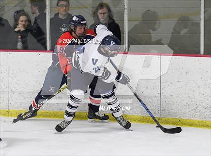 Thumbnail 2 in Valor Christian vs. Kent Denver photogallery.
