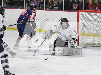 Thumbnail 3 in Valor Christian vs. Kent Denver photogallery.
