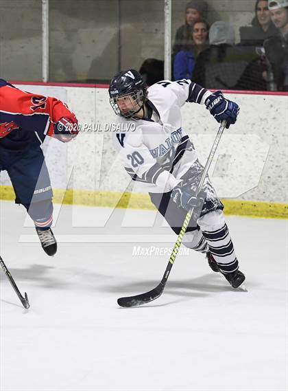 Thumbnail 1 in Valor Christian vs. Kent Denver photogallery.