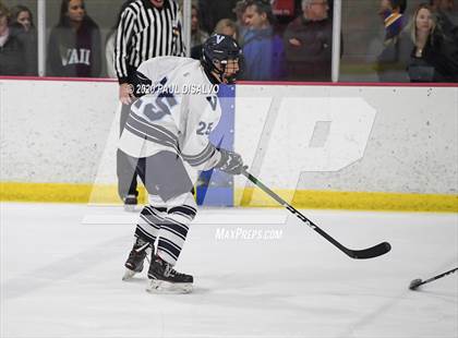 Thumbnail 1 in Valor Christian vs. Kent Denver photogallery.