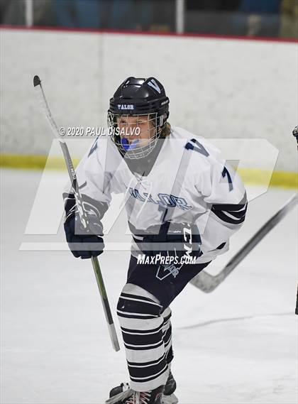 Thumbnail 2 in Valor Christian vs. Kent Denver photogallery.