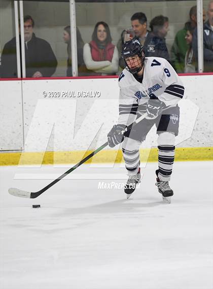 Thumbnail 2 in Valor Christian vs. Kent Denver photogallery.