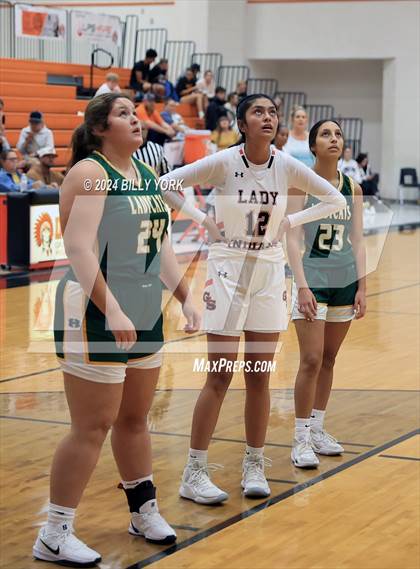 Thumbnail 2 in Grand Saline vs Harleton photogallery.