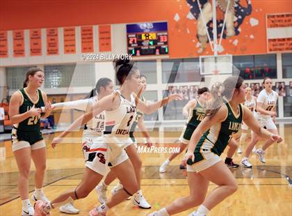 Thumbnail 1 in Grand Saline vs Harleton photogallery.