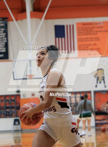 Thumbnail 1 in Grand Saline vs Harleton photogallery.