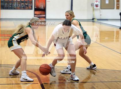 Thumbnail 1 in Grand Saline vs Harleton photogallery.