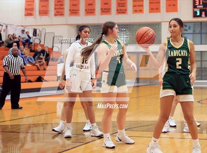 Thumbnail 2 in Grand Saline vs Harleton photogallery.