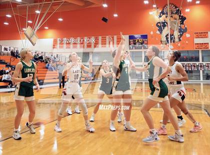 Thumbnail 1 in Grand Saline vs Harleton photogallery.