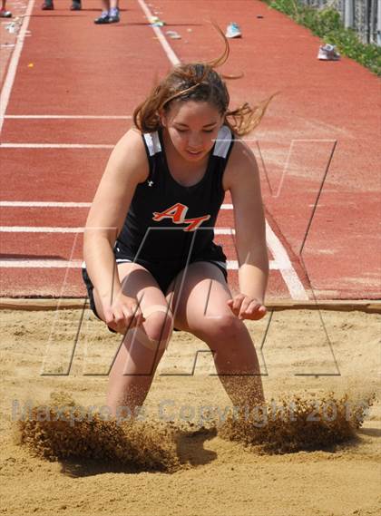 Thumbnail 3 in Bill Slade Invitational photogallery.