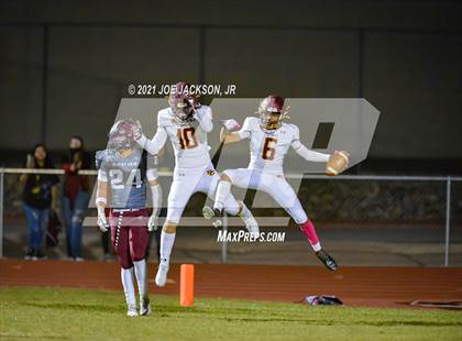 Thumbnail 2 in Salpointe Catholic @ Desert View photogallery.