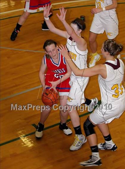 Thumbnail 2 in Cochranton vs. Kennedy Catholic (PIAA District 10 A Playoffs) photogallery.