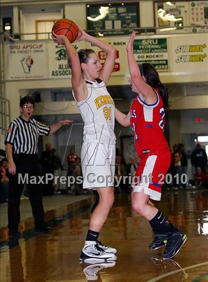 Thumbnail 2 in Cochranton vs. Kennedy Catholic (PIAA District 10 A Playoffs) photogallery.