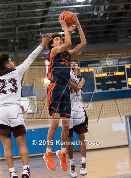 Thumbnail 3 in Highlands vs. Brandeis (SAISD Tournament) photogallery.