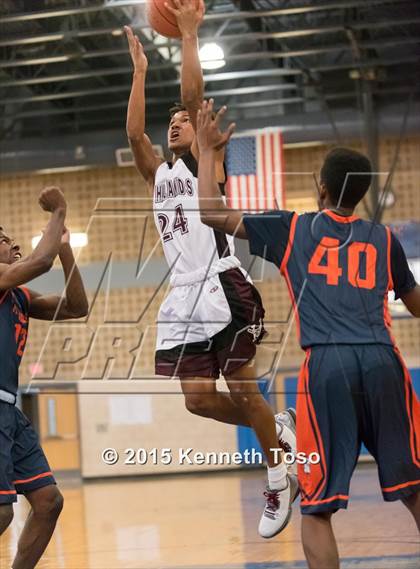 Thumbnail 2 in Highlands vs. Brandeis (SAISD Tournament) photogallery.