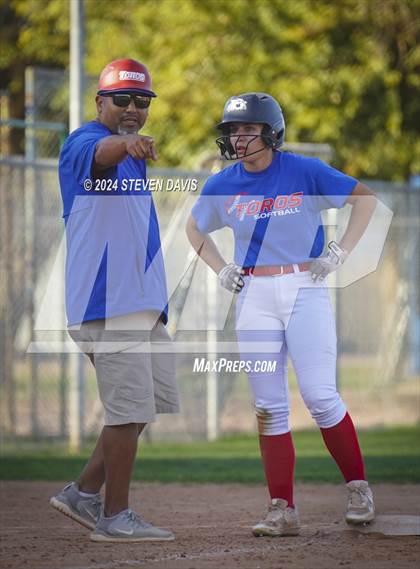 Thumbnail 3 in Williams Field @ Mountain View (Scrimmage) photogallery.