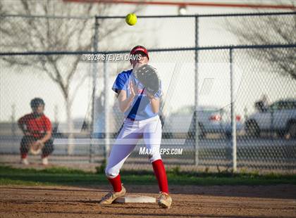 Thumbnail 1 in Williams Field @ Mountain View (Scrimmage) photogallery.