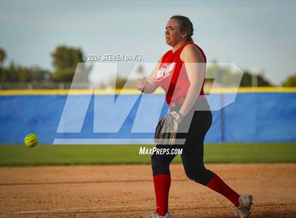 Thumbnail 2 in Williams Field @ Mountain View (Scrimmage) photogallery.