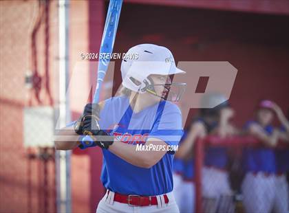Thumbnail 1 in Williams Field @ Mountain View (Scrimmage) photogallery.