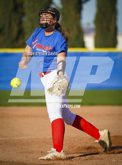Thumbnail 2 in Williams Field @ Mountain View (Scrimmage) photogallery.
