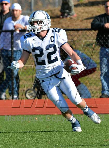 Thumbnail 3 in Staples @ Greenwich (FCIAC Championship) photogallery.
