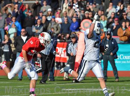 Thumbnail 3 in Staples @ Greenwich (FCIAC Championship) photogallery.