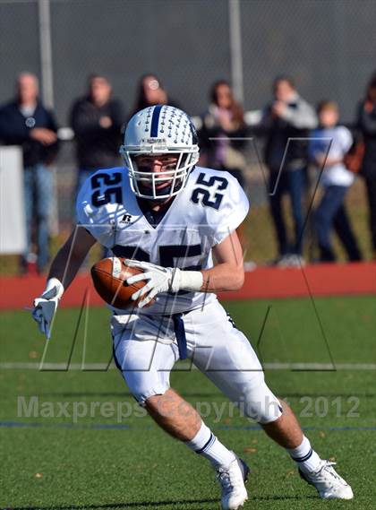 Thumbnail 1 in Staples @ Greenwich (FCIAC Championship) photogallery.