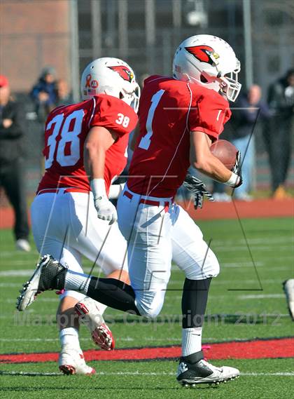 Thumbnail 2 in Staples @ Greenwich (FCIAC Championship) photogallery.